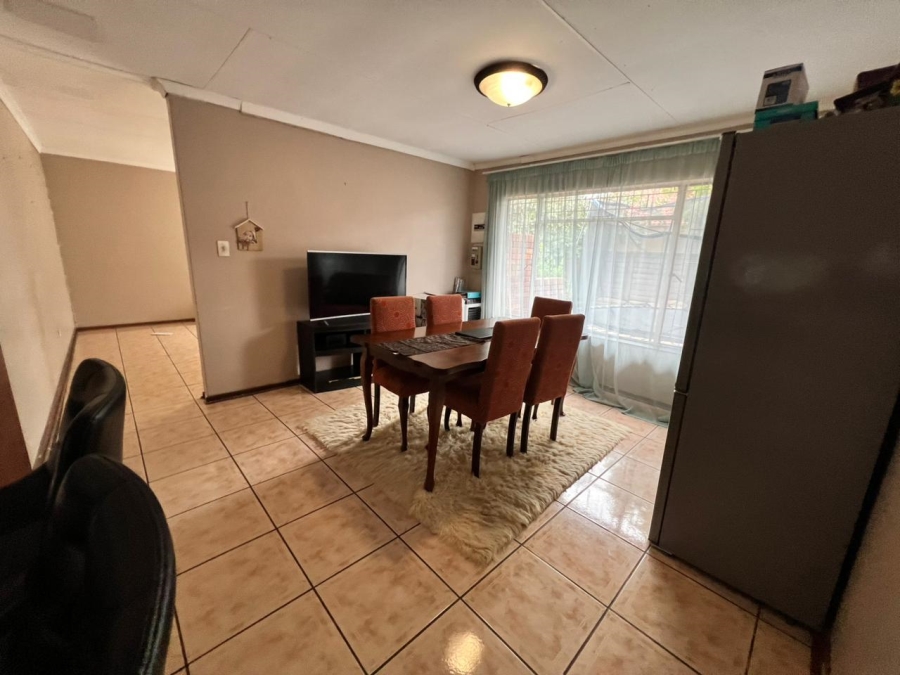 3 Bedroom Property for Sale in Lourierpark Free State